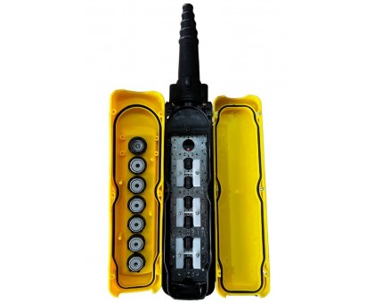 Пульт управления XAC-A6913Y для тали (6 кнопок, 2 скорости, ключ-марка, стоп, IP65, 380В)