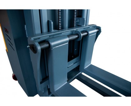 Штабелер самоходный 2т 3,5м XILIN CDD20K-EN с раздвижными вилами (с платформой)