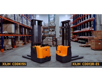 Штабелер самоходный 1,5 т 5,6 м XILIN CDDK15S Li-ion двухуровневый (с платформой)